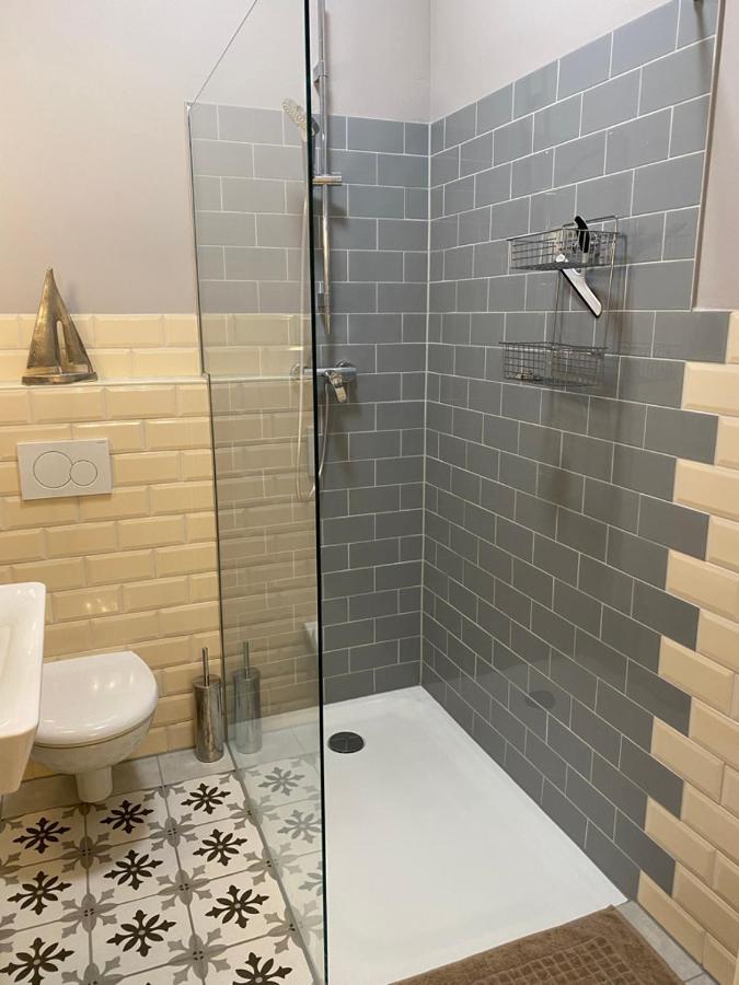 Schoene In Der Koenigswohnung Jun Apartamento *